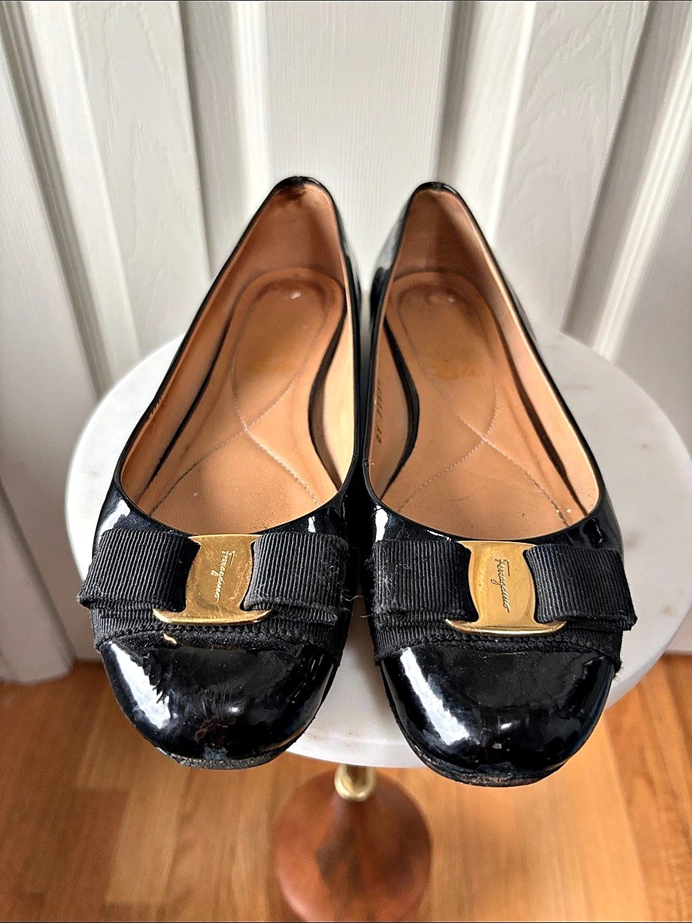 Salvatore Ferragamo Varina Patent Leather Ballet Flats Varina Bow Flats Black US